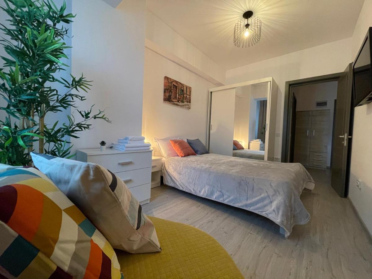 Apartment Near Palas Mall Яссы Экстерьер фото