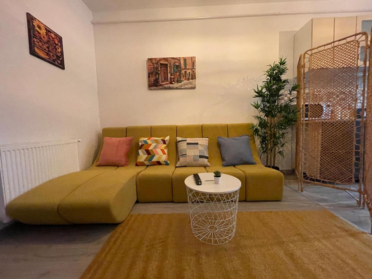 Apartment Near Palas Mall Яссы Экстерьер фото